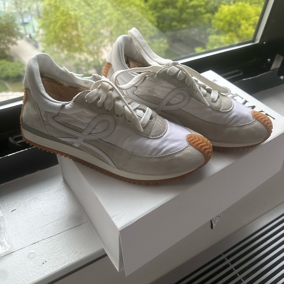 Loewe Shoes - Loewe flow runner sneakers white shoes designer great condition 8 38